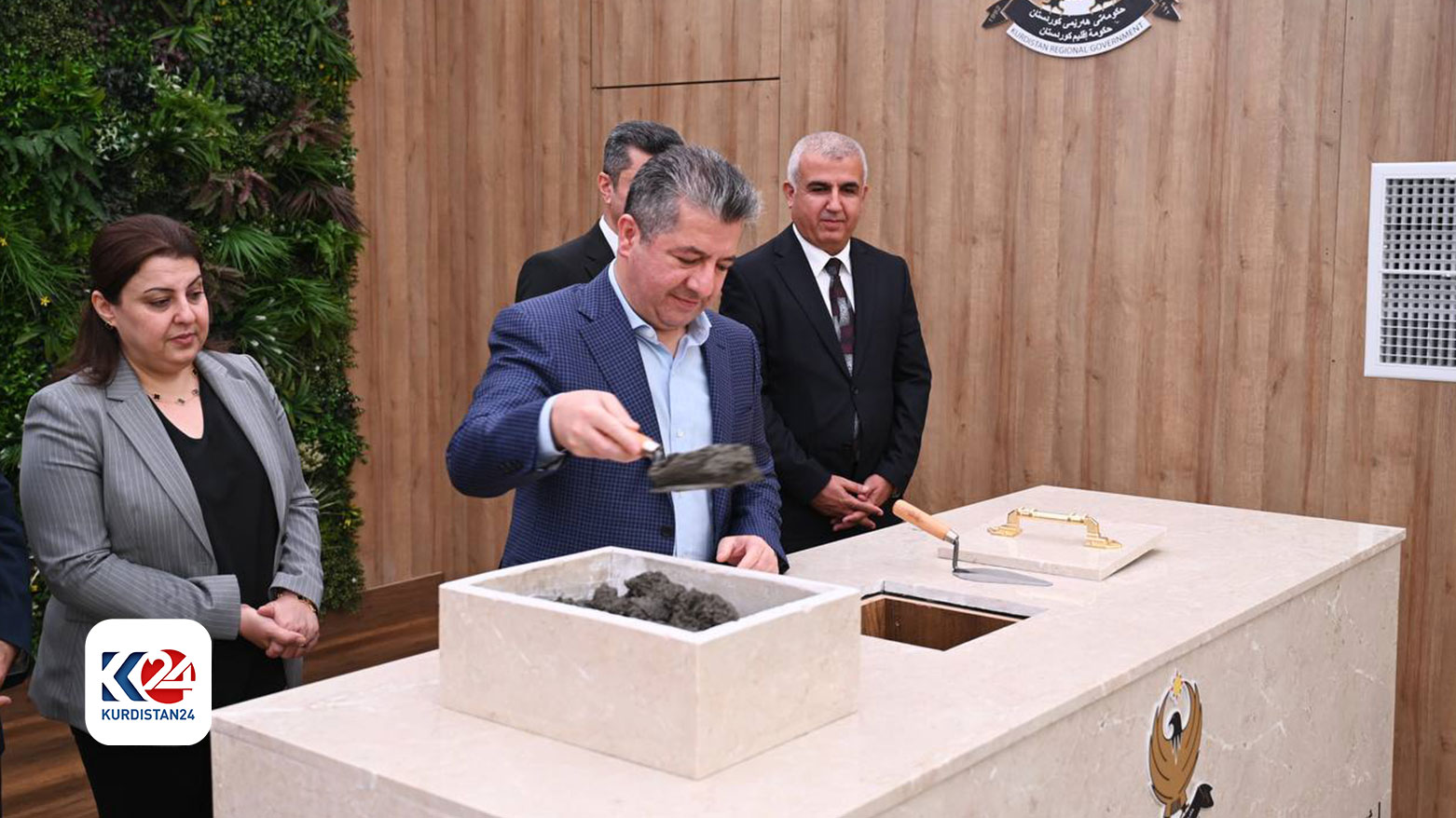 Prime Minister of Kurdistan Region Masrour Barzani sets the foundation stone (Photo: Kurdistan 24)